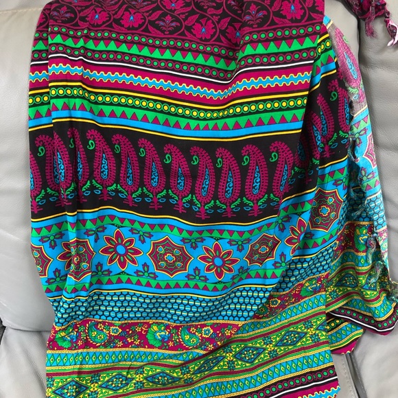 Sarong/beach wrap - Picture 2 of 3